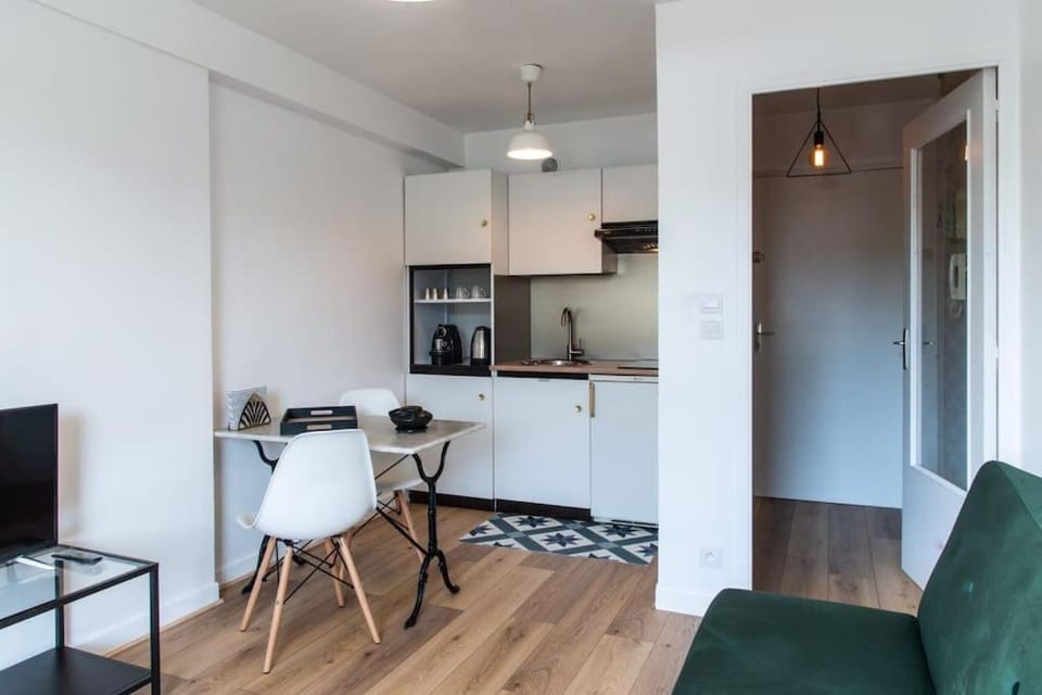 Appartement Élégant à 2 Pas de la Mer Apartment in Perros-Guirec