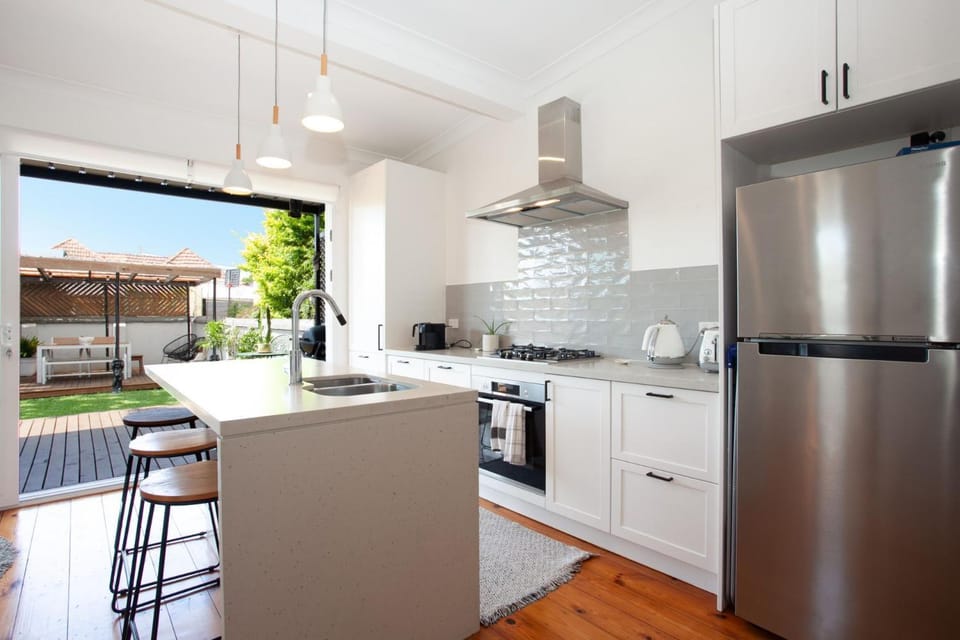 Garden Oasis Sydenham House in Marrickville