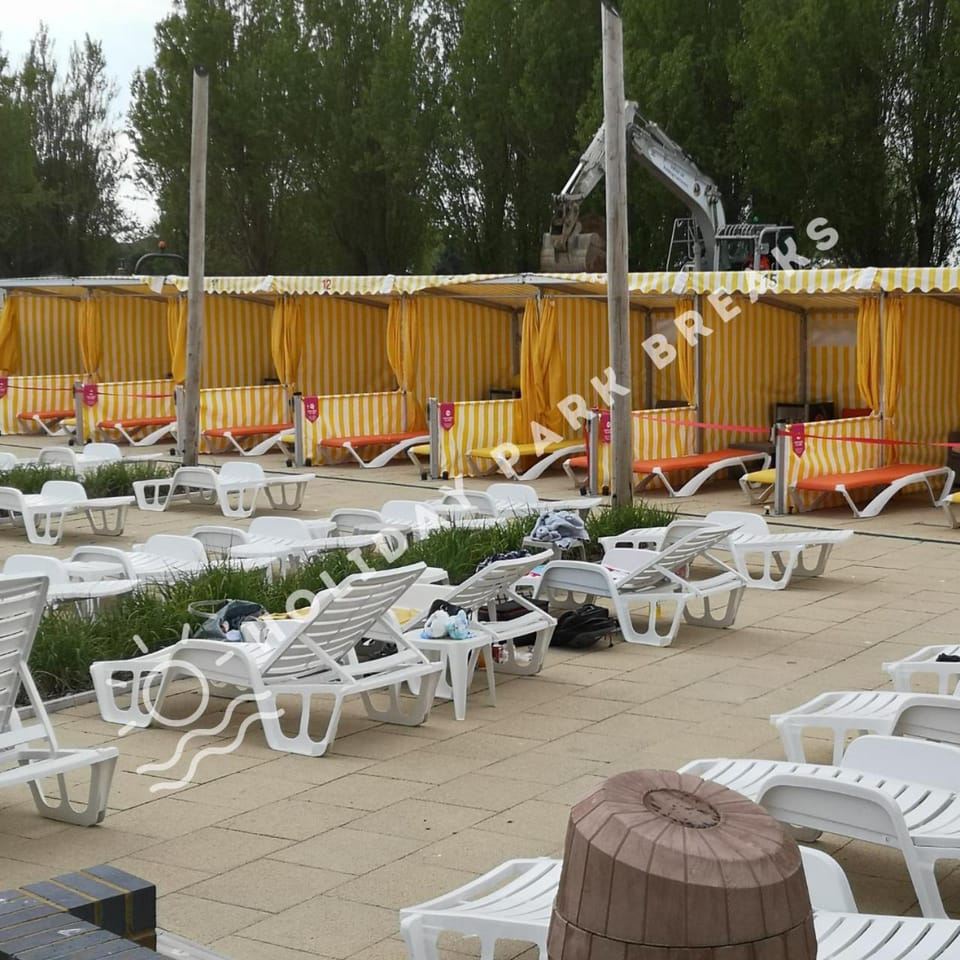 sunbed
