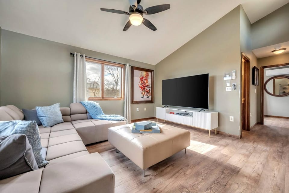 TV and multimedia, Living room