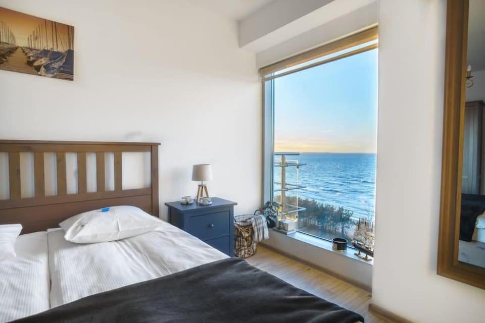Bedroom, Sea view