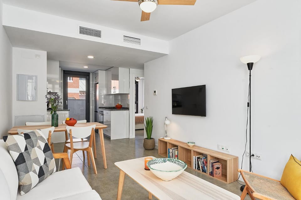 Communal lounge/ TV room, Living room