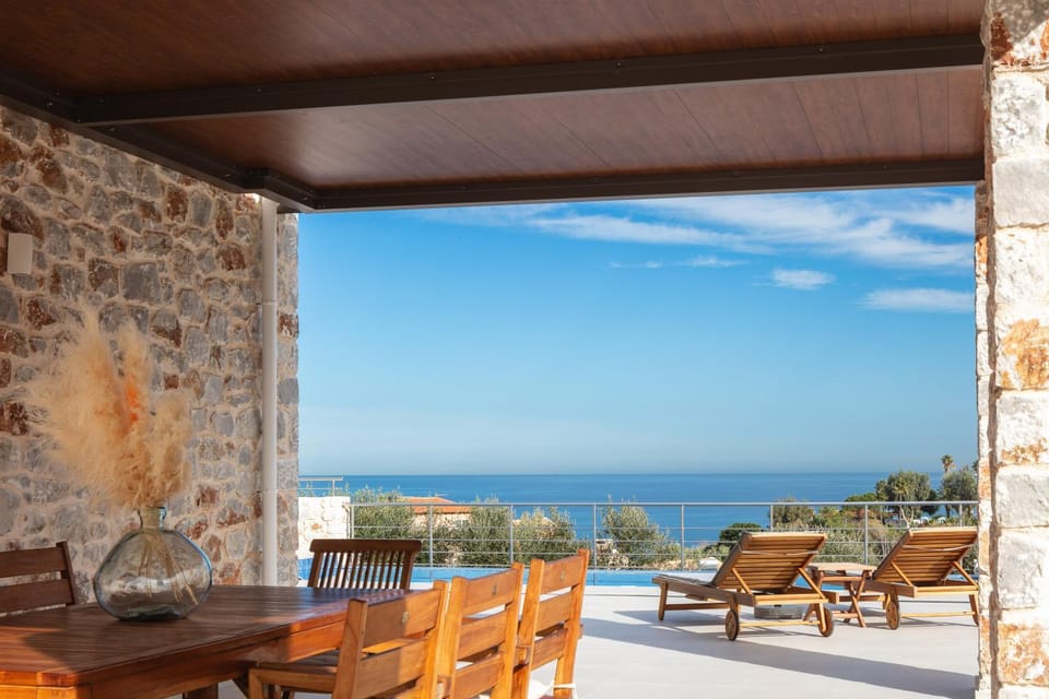 Dining area, Sea view