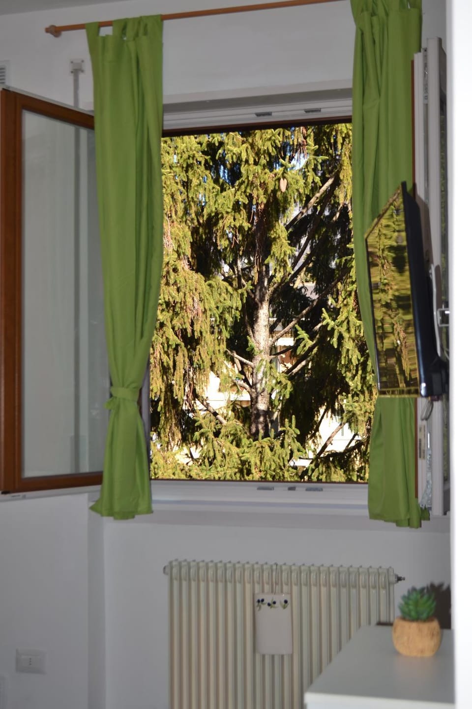 Property building, Inner courtyard view