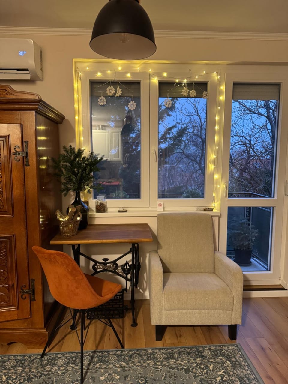 Seating area