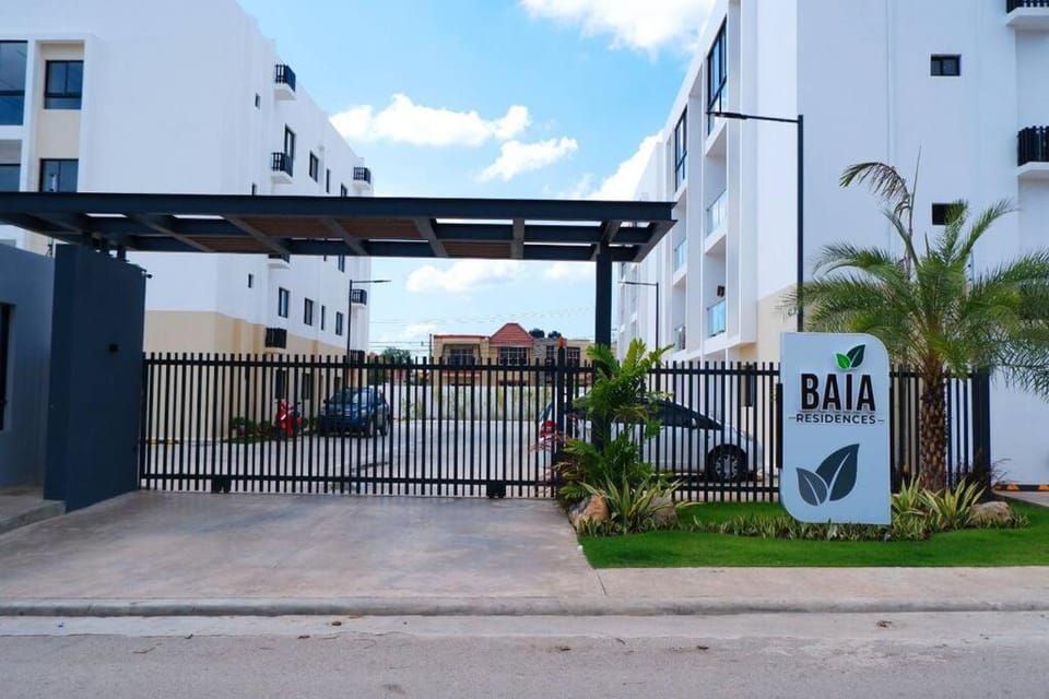 Property building, Facade/entrance
