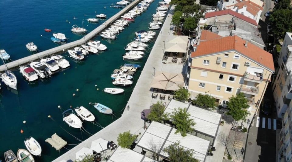 Apartments Goya Selce - near beach, parking, balcony with a view Apartment in Primorje-Gorski Kotar County