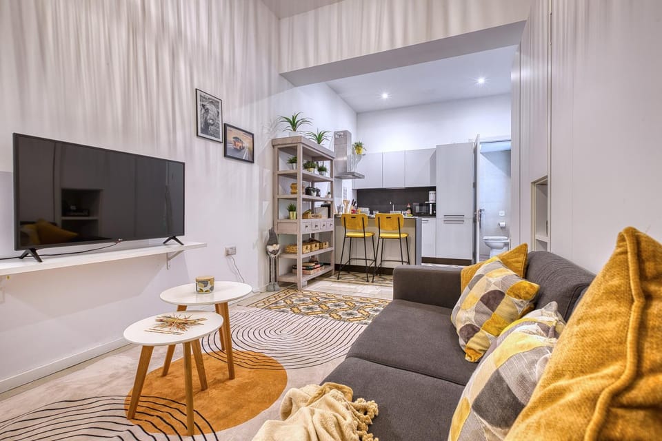 TV and multimedia, Living room