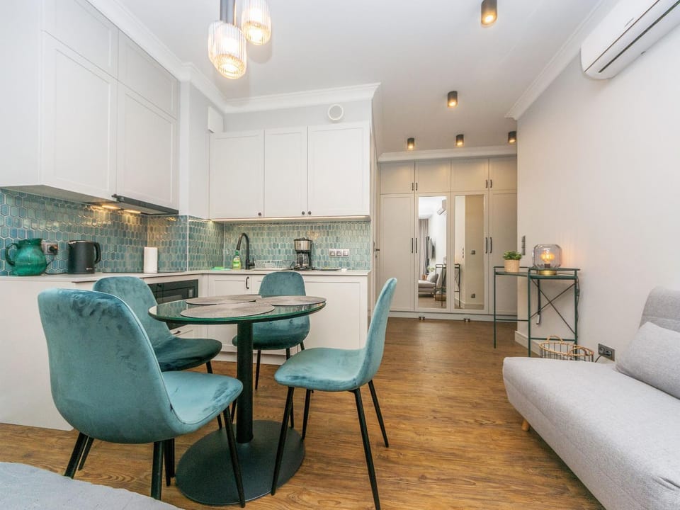Living room, Dining area, minibar