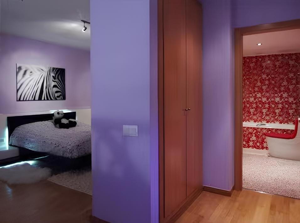 Bed, TV and multimedia, Photo of the whole room, Bedroom, wardrobe
