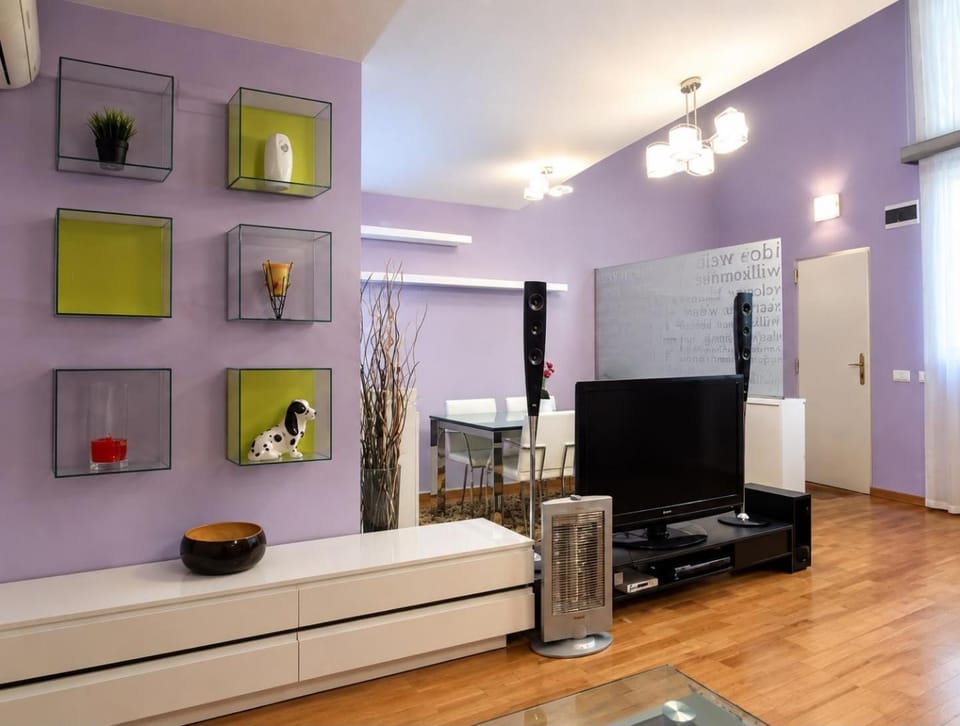 TV and multimedia, Living room