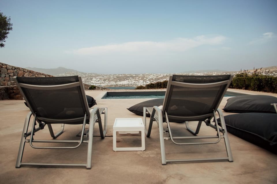 Patio, sunbed
