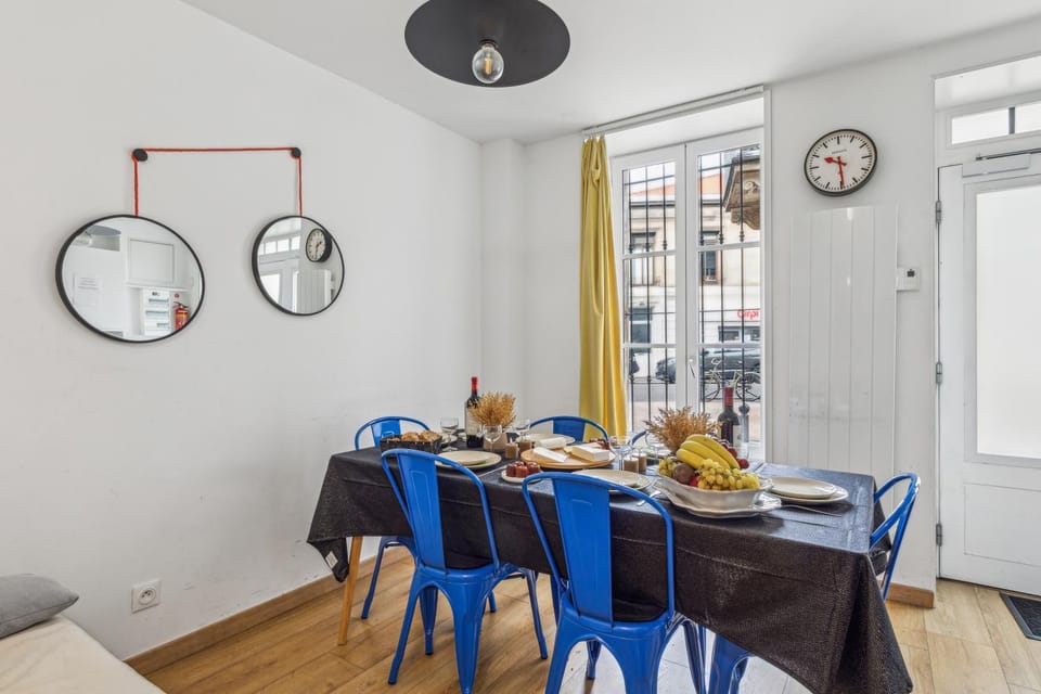 Lavie Maison large comfy flat Apartment in Bordeaux