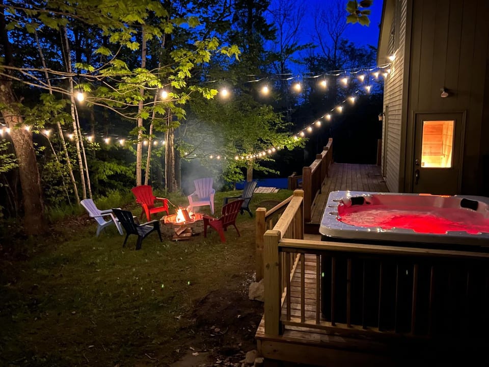 Hot Tub, Hot Tub