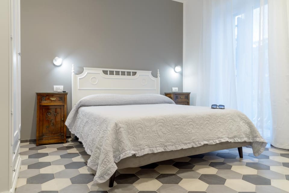 PAVIAN Bed and Breakfast in Levanto