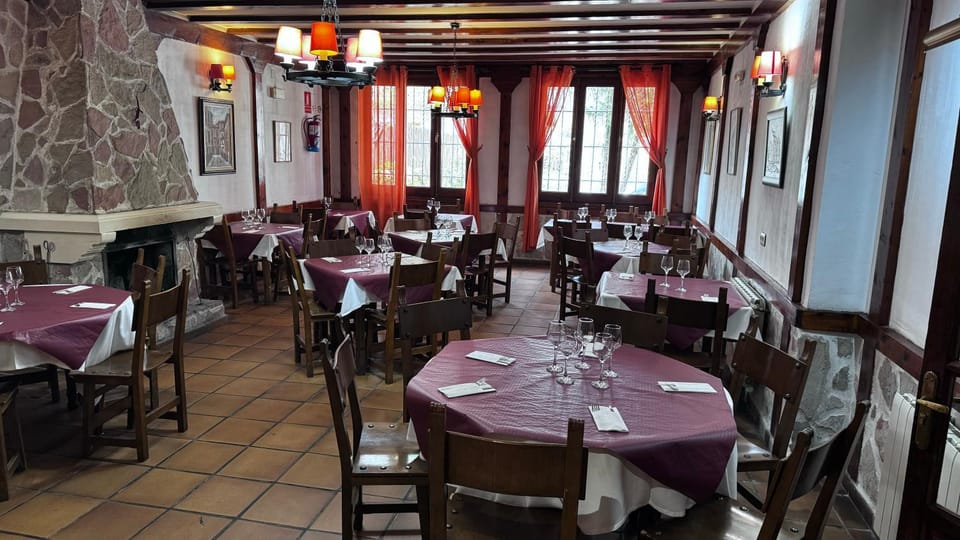 Restaurant/places to eat, Restaurant/places to eat