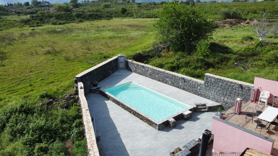 Solarium, Swimming pool