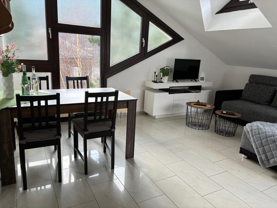 Living room, Seating area, Dining area
