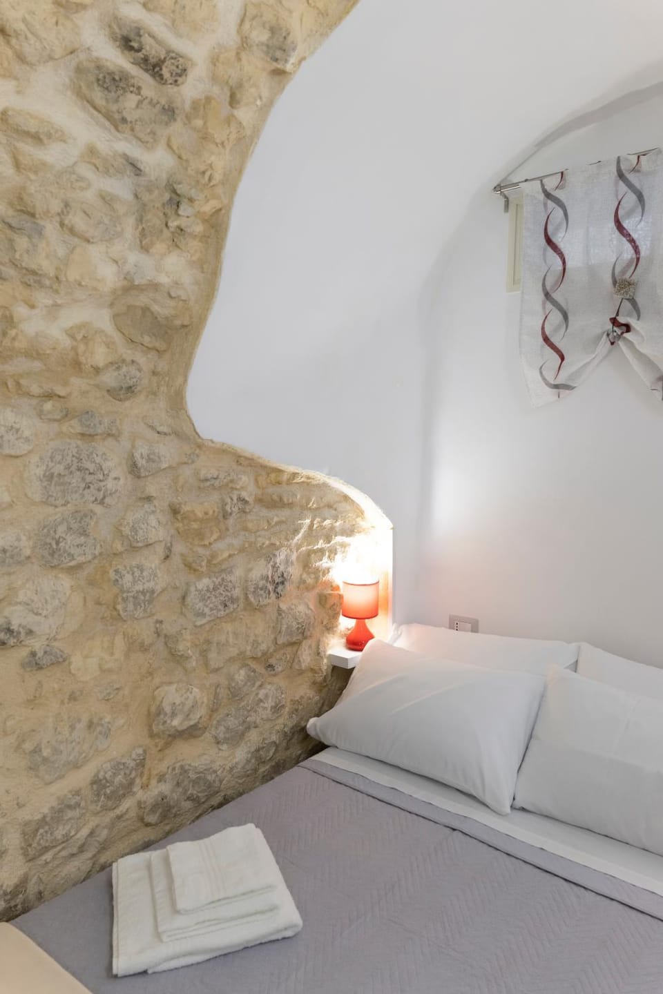 L'arco sul fiume House in Scicli