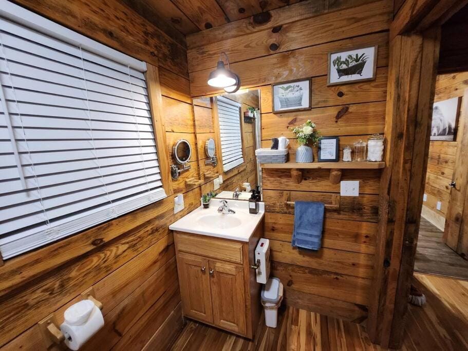 10. swan creek cabin Cabin in Alabama