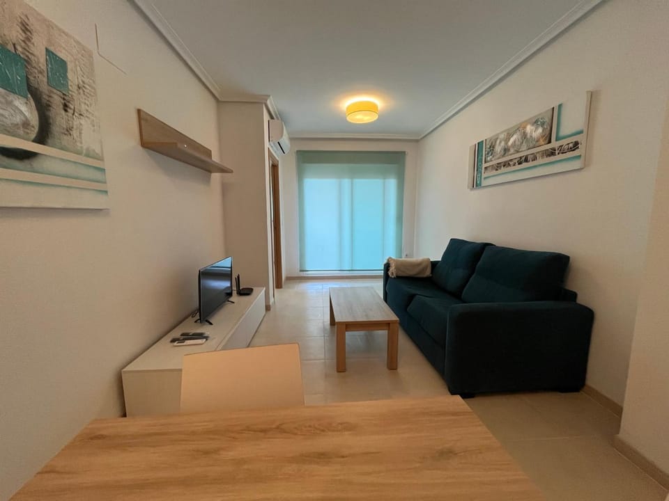 TV and multimedia, Living room, hair dresser, air conditioner