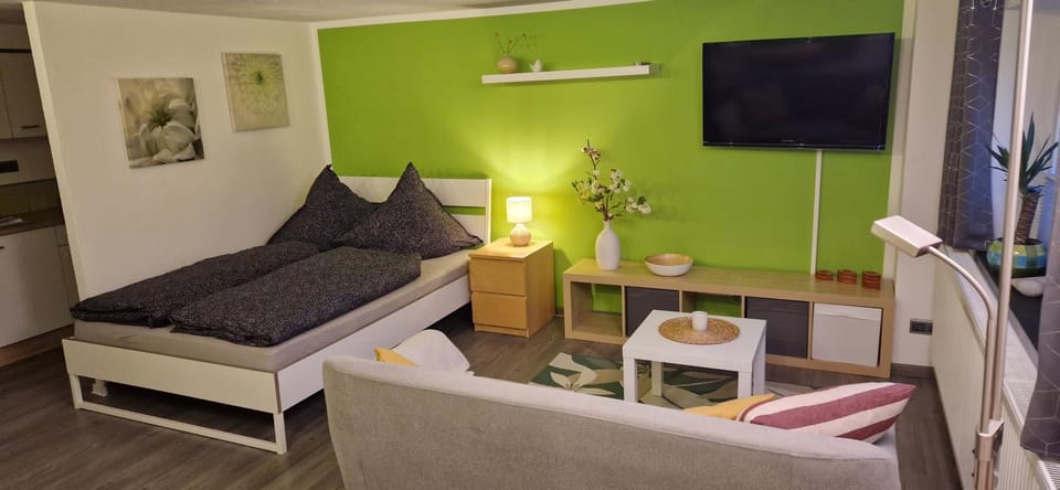 Bed, Living room