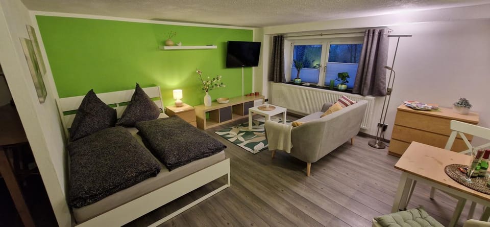 Bed, Living room