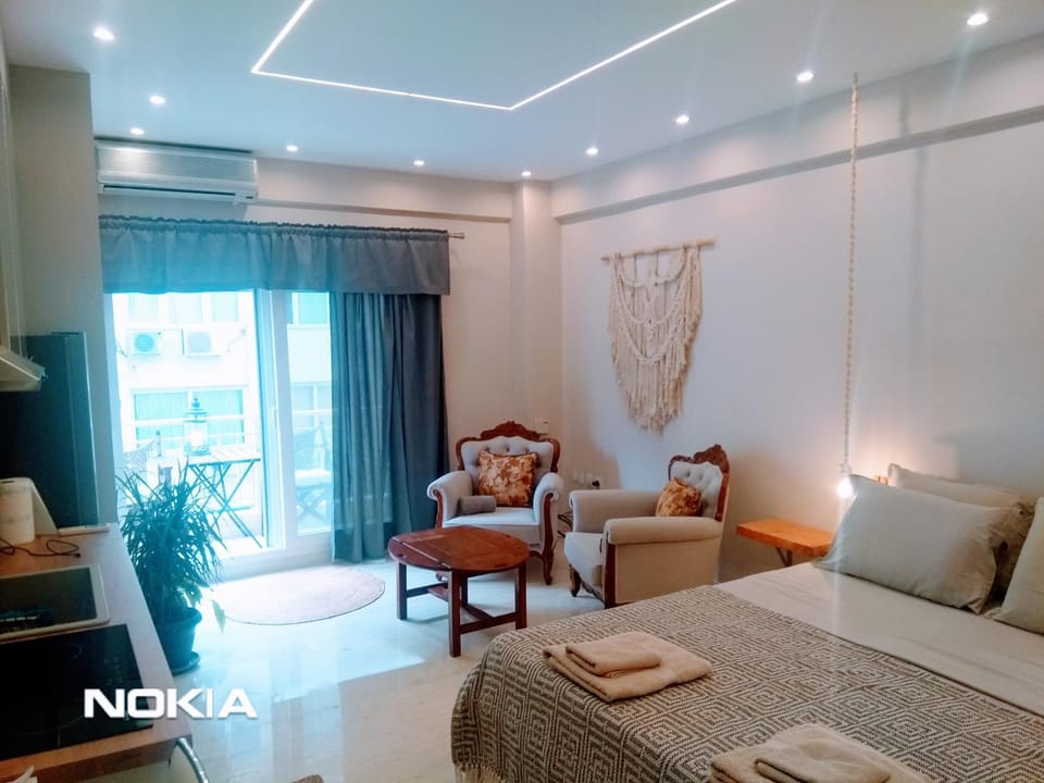 SuperCentral seaside,lux, sunny and cosy apartment Apartment in Thessaloniki