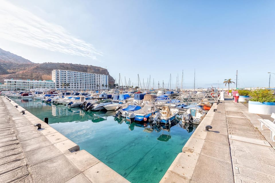 Beach and Port in Puerto Rico. Apartment in Puerto Rico de Gran Canaria