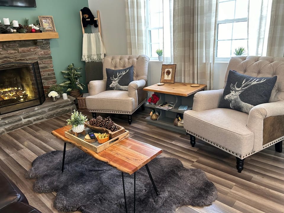Living room, Seating area