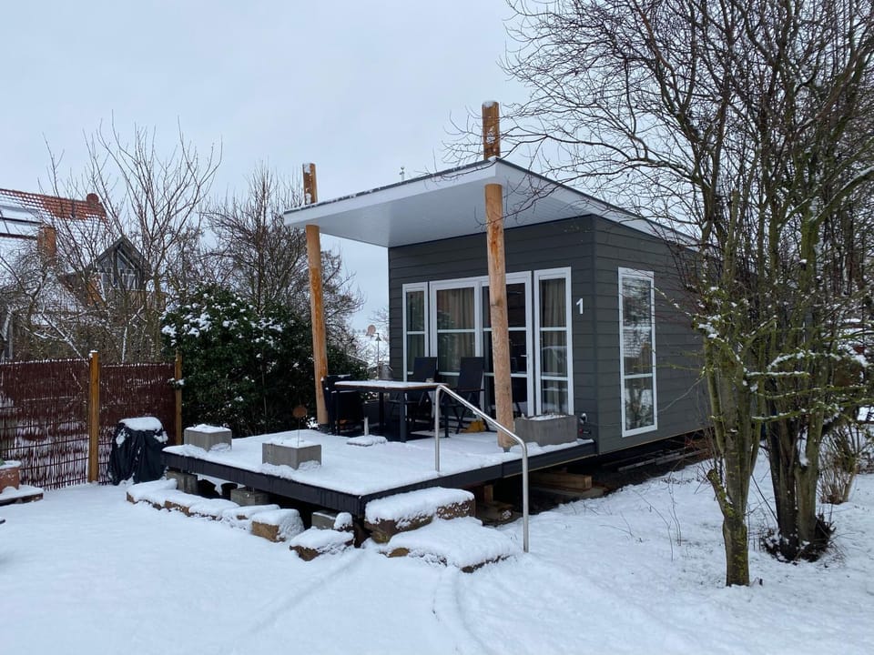 Property building, Winter
