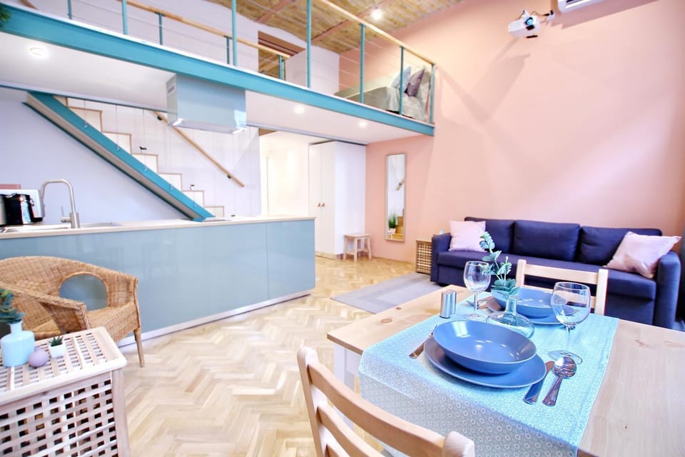 Kitchen or kitchenette, Living room, Dining area