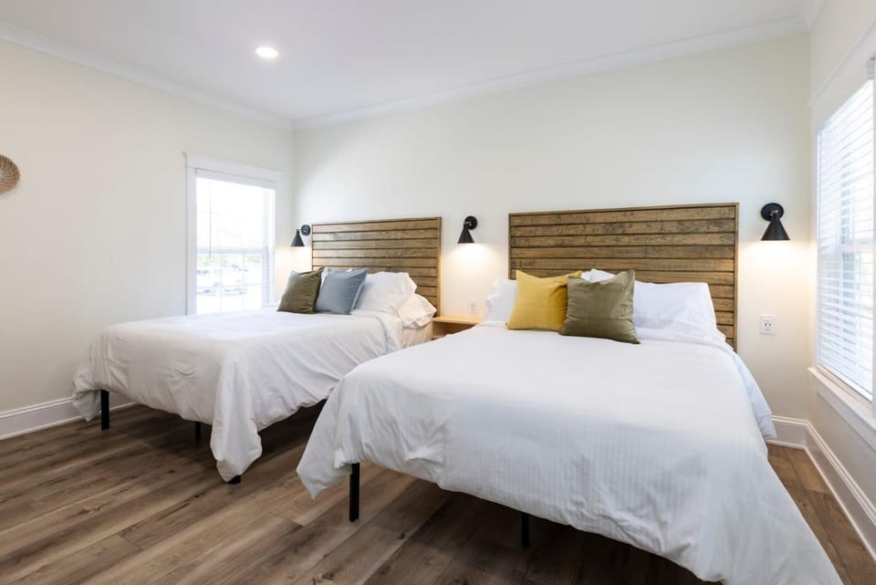 Newcastle 106 Inn at Old Beach Bed and Breakfast in Virginia Beach
