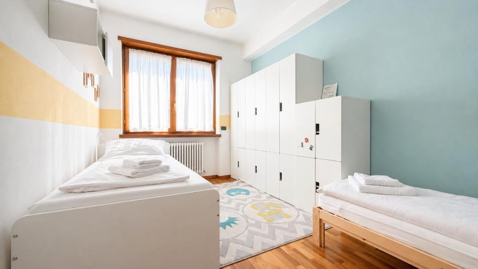 Bed, Photo of the whole room, Bedroom, towels, wardrobe