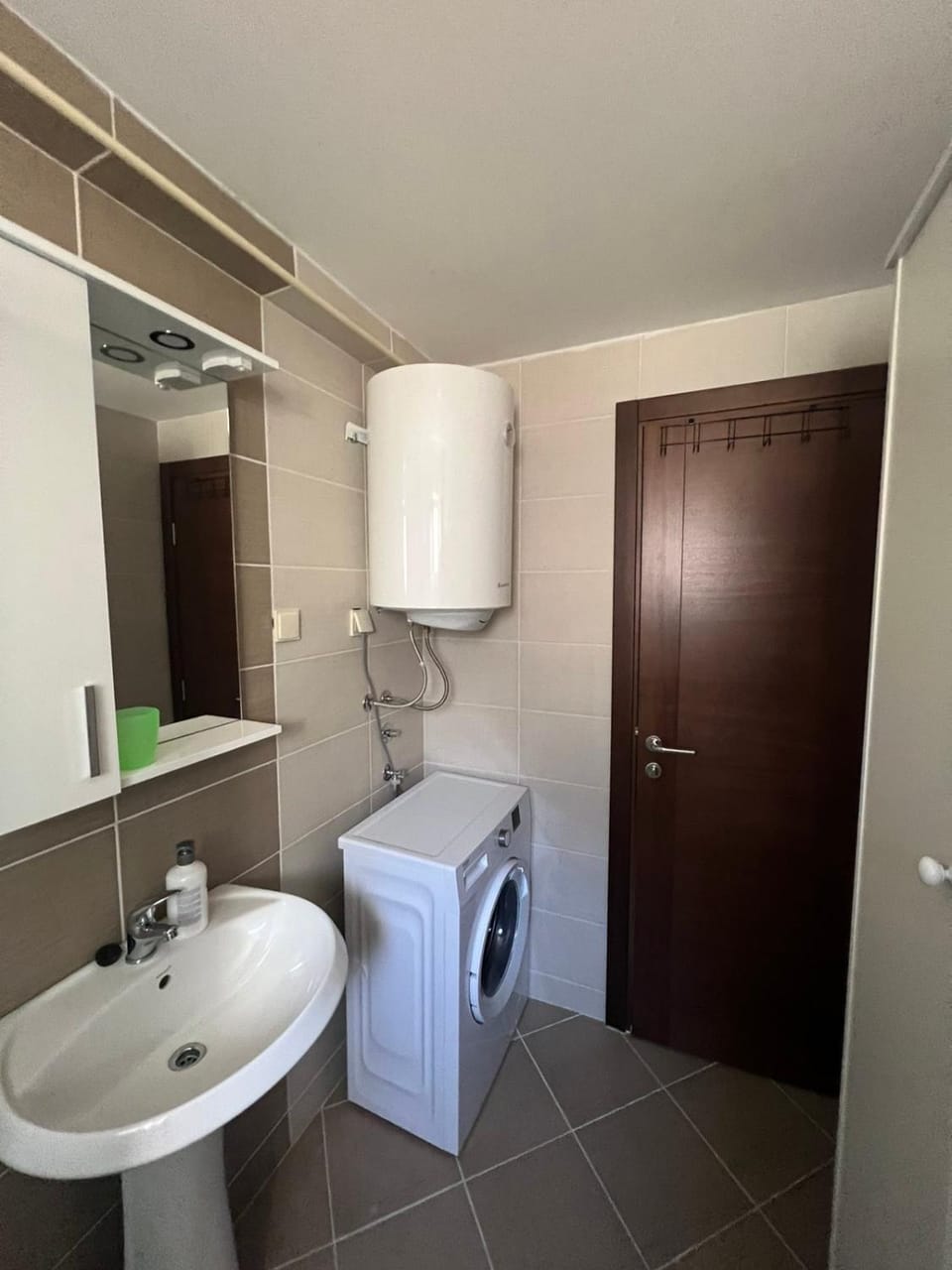 Shower, Toilet, Bathroom, towels, washing machine, dryer