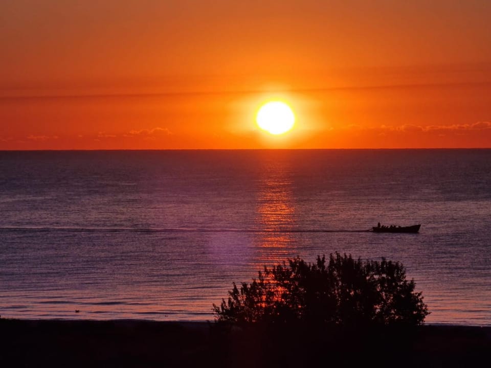Natural landscape, Beach, Sea view, Sunrise