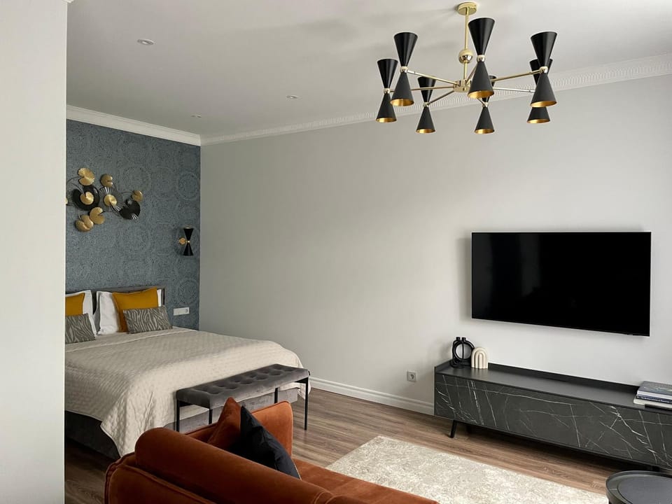 Bed, Living room, Seating area, Bedroom