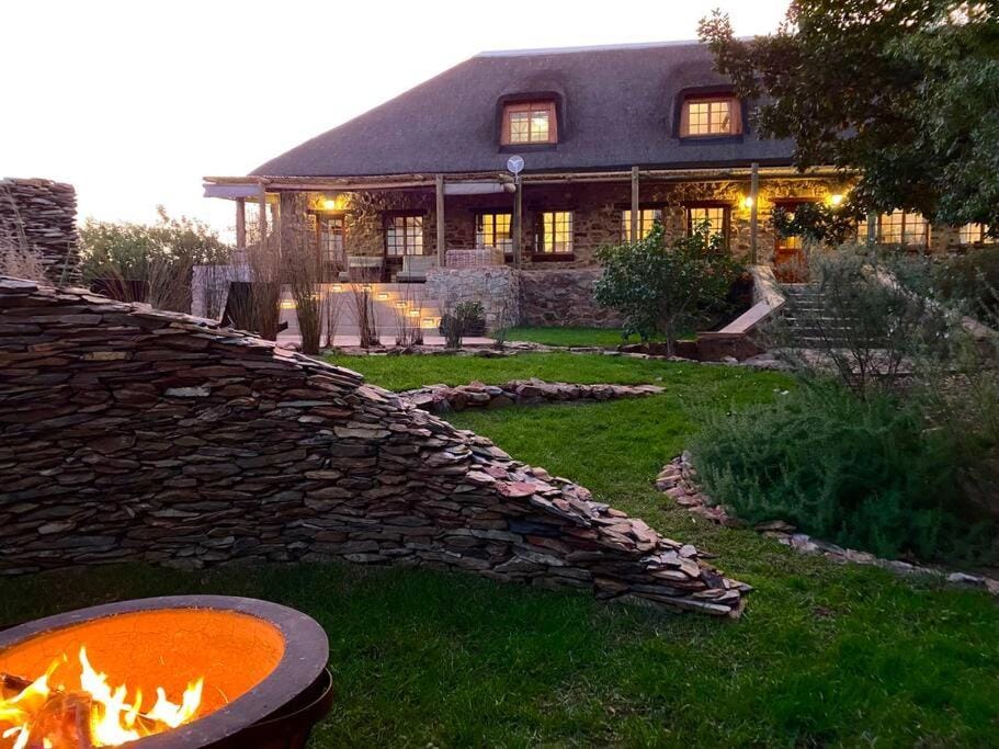 Property building, Garden, Garden view