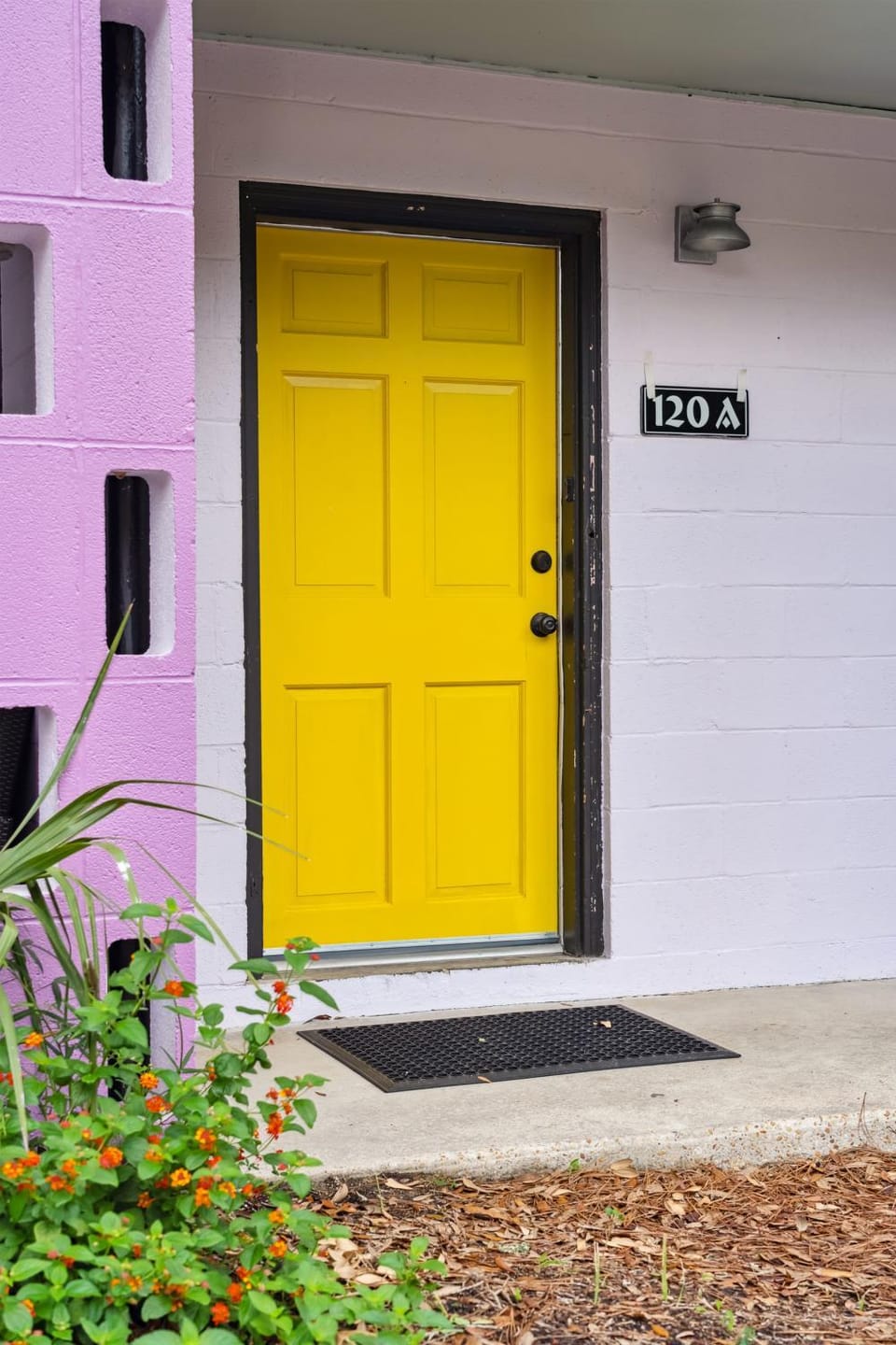 Folly Vacation Great Location, Vintage and Fun 120 Unit A Apartment in Folly Beach