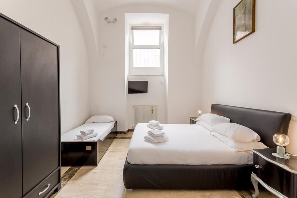 Bed, Photo of the whole room, Bedroom, towels, wardrobe