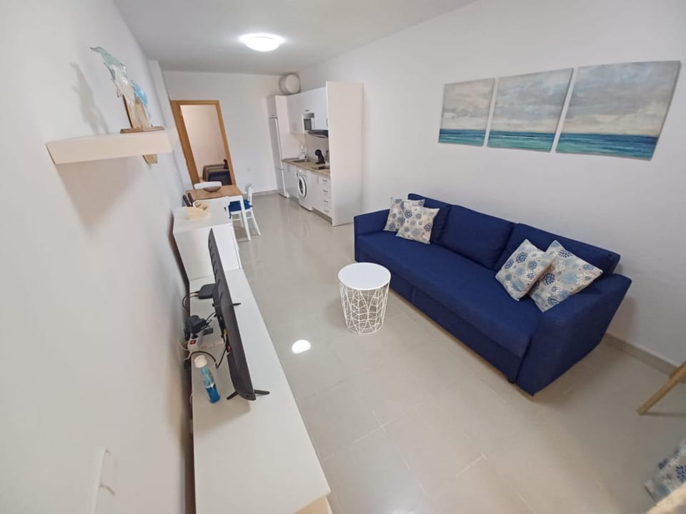 TV and multimedia, Kitchen or kitchenette, Living room