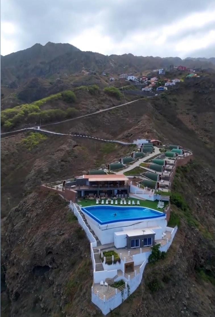 Property building, Mountain view, Area and facilities, Swimming pool