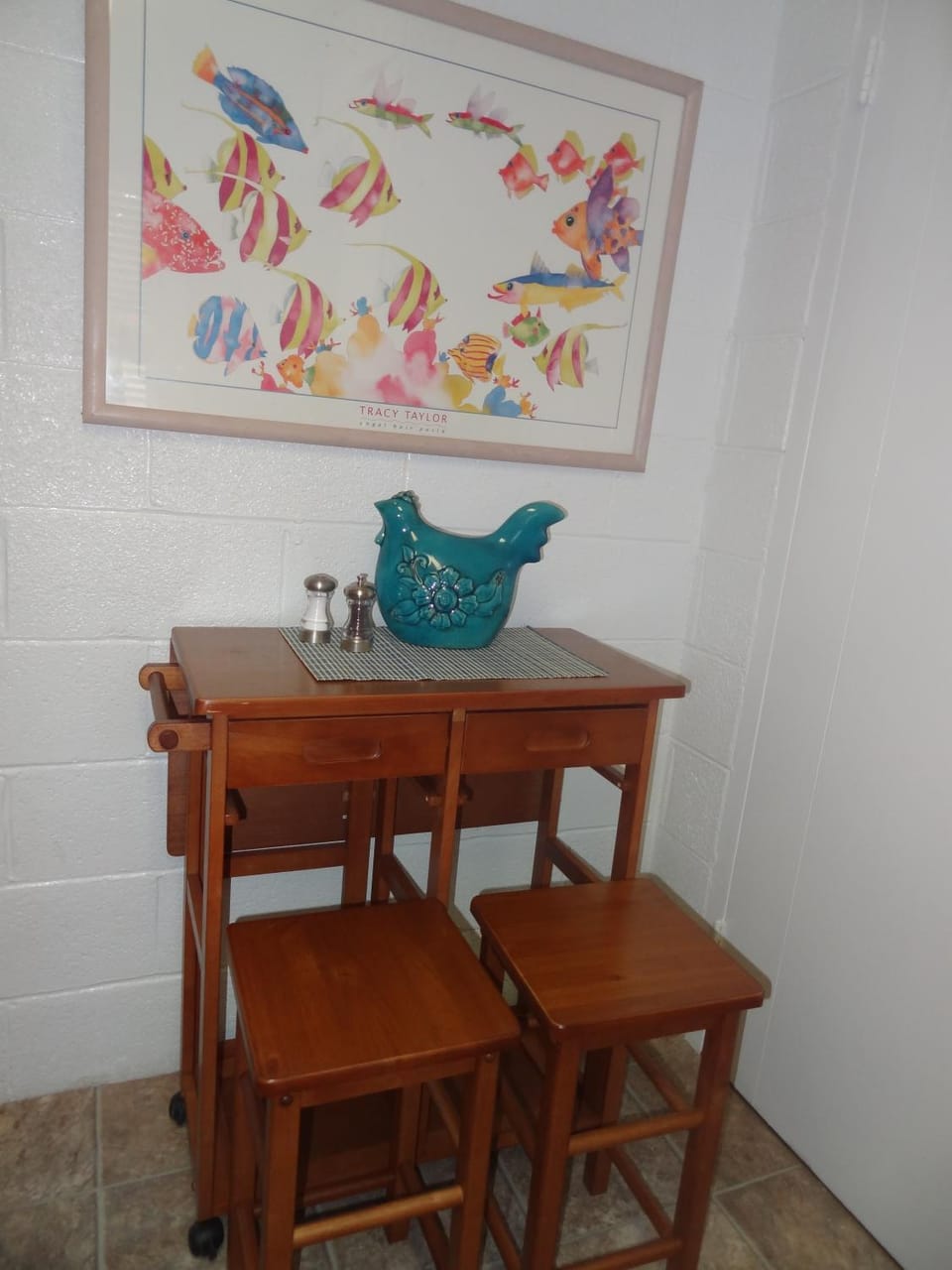 JIS12 - Budget friendly queen studio with full kitchen, two queen beds and sleeper sofa Hotel in Lake Ouachita