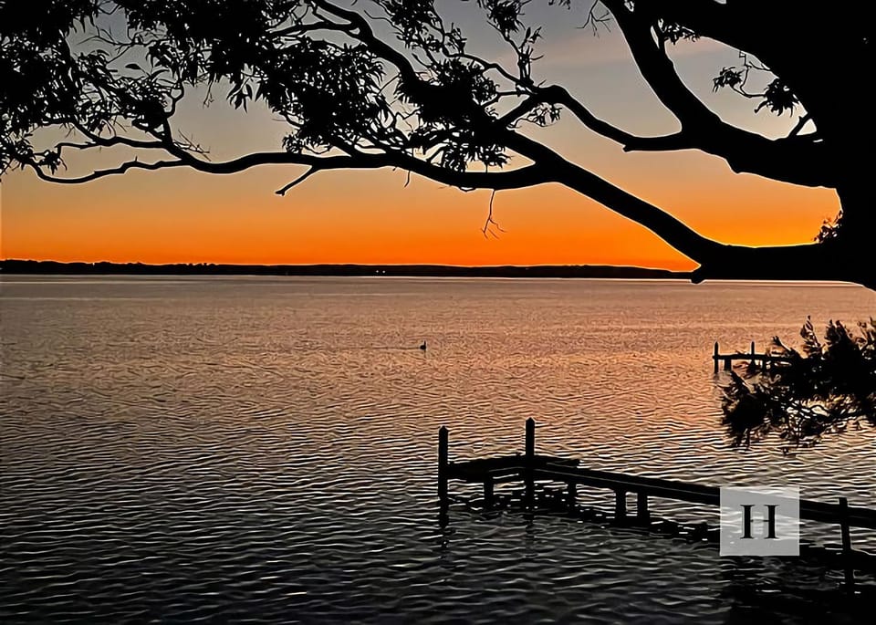 Sunset Lakehouse House in Toukley