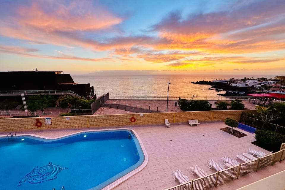 Sea view, Swimming pool, Sunset