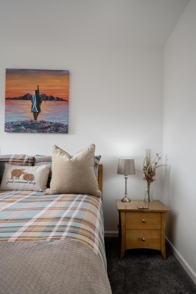 Ness Riverfront Holiday Home - City Centre House in Inverness