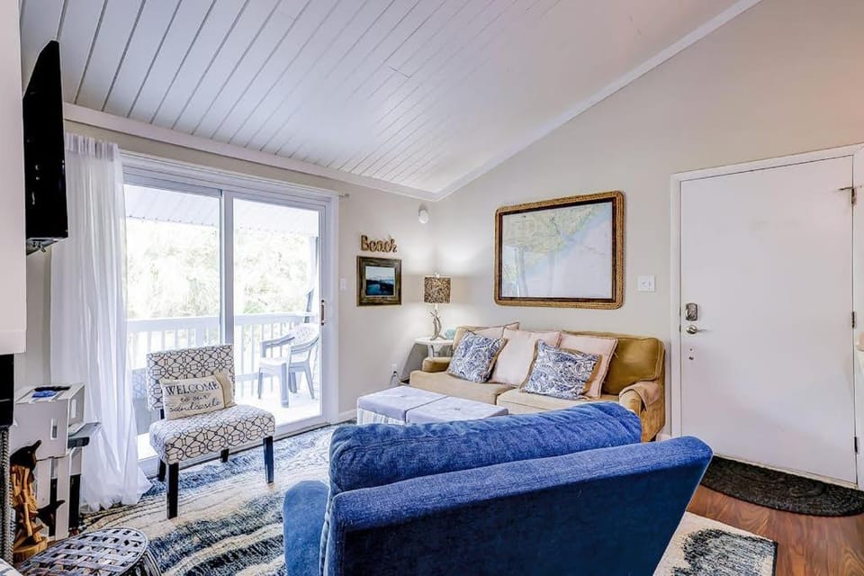 Driftwood Villa - 269 House in Edisto Beach