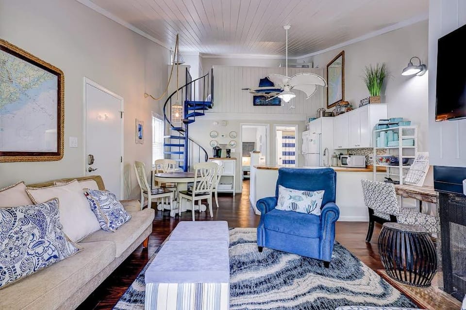 Driftwood Villa - 269 House in Edisto Beach