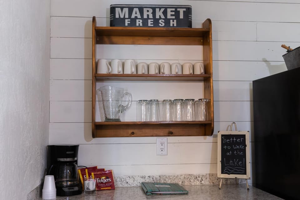 Coffee/tea facilities, Kitchen or kitchenette