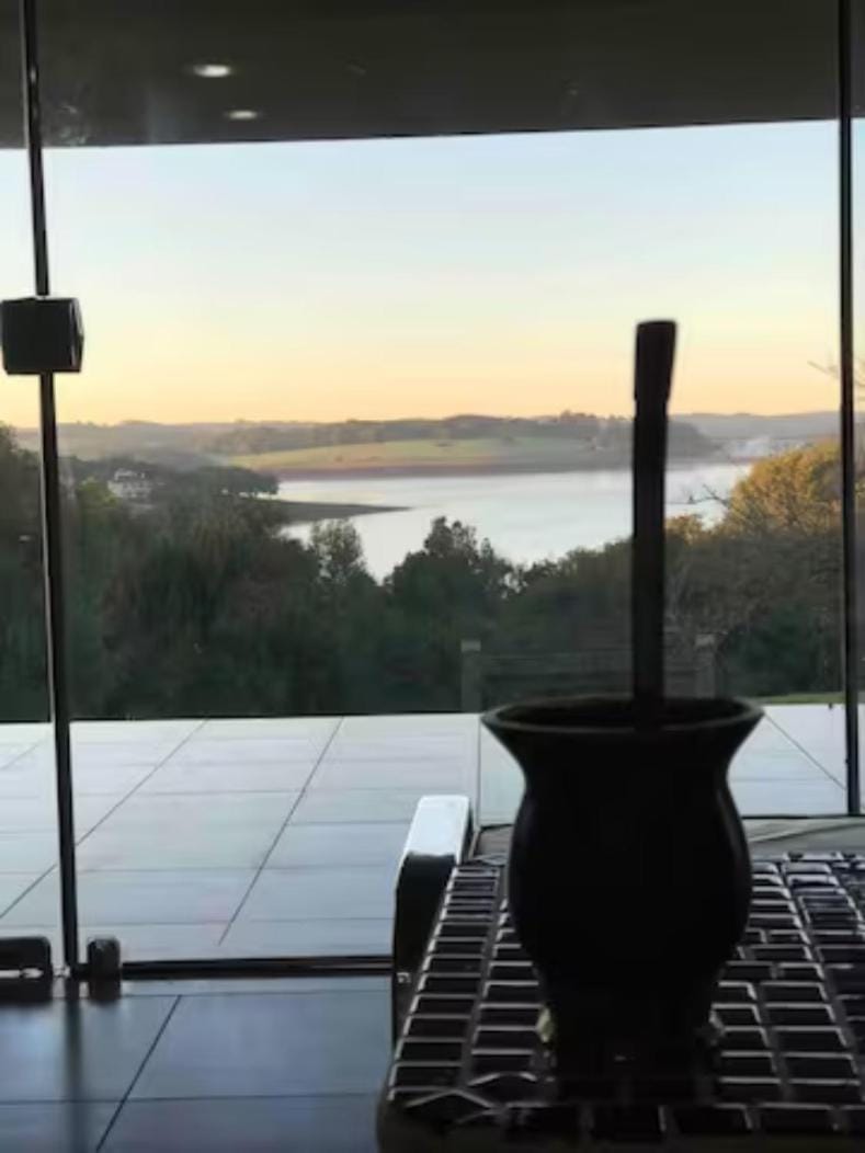 Casa de Campo Luxuosa Com Jacuzzi Gigante House in State of Santa Catarina